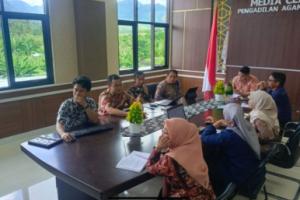 PA Tutuyan Laksanakan Rapat Monitoring dan Evaluasi Zona Integritas